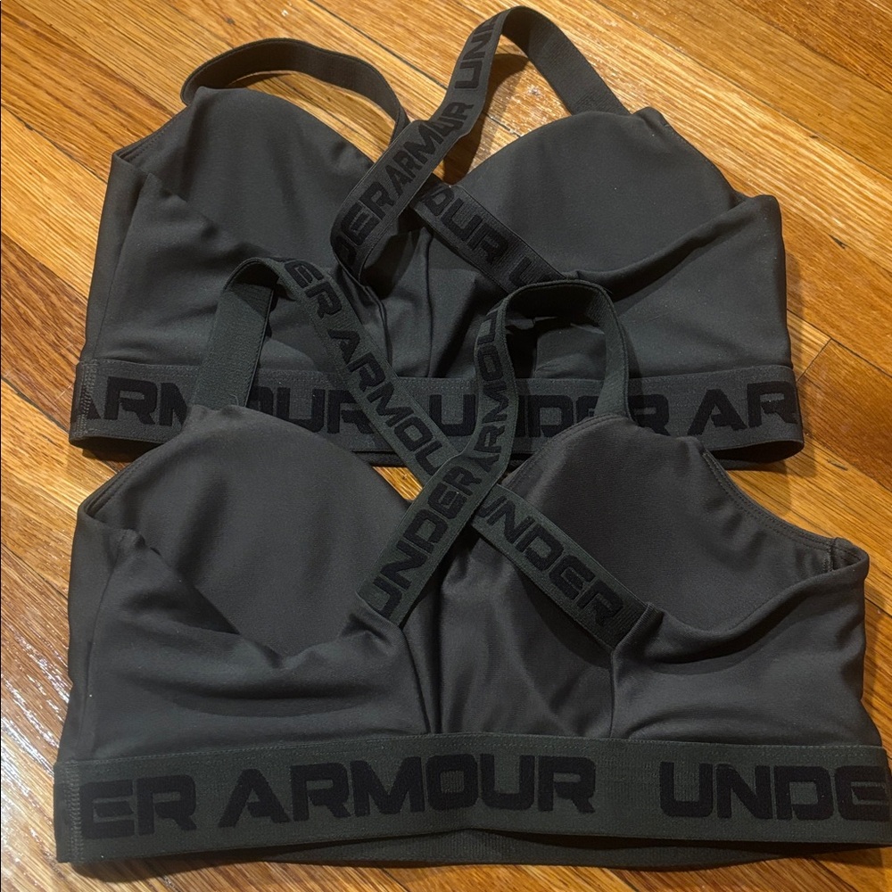 Under Armour Charcoal & green Sports Bras